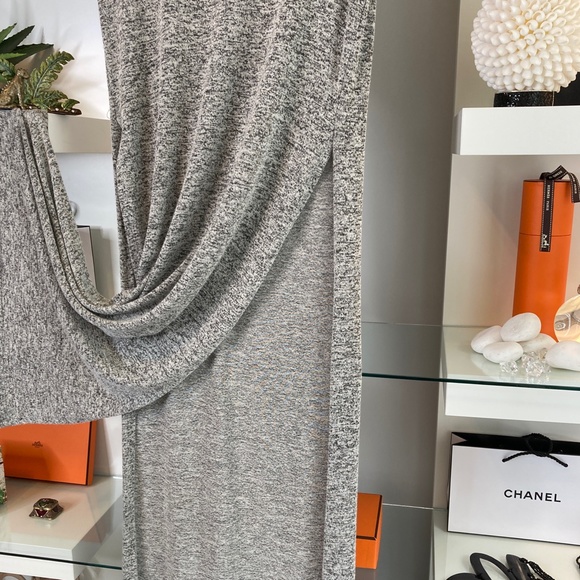 FOREVER 21 HiGHT SLITS TEE NWOT - Picture 6 of 11